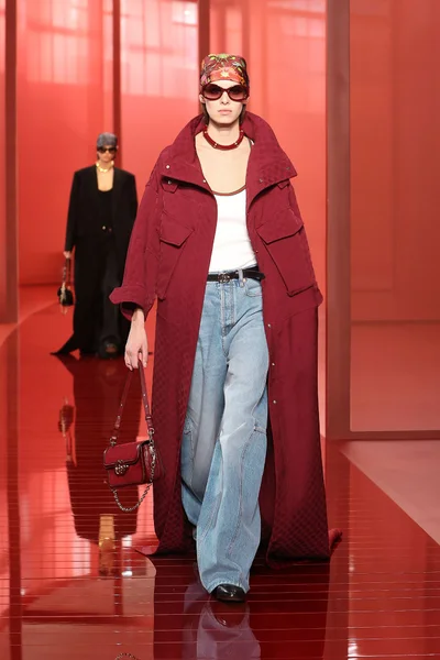 Look 53